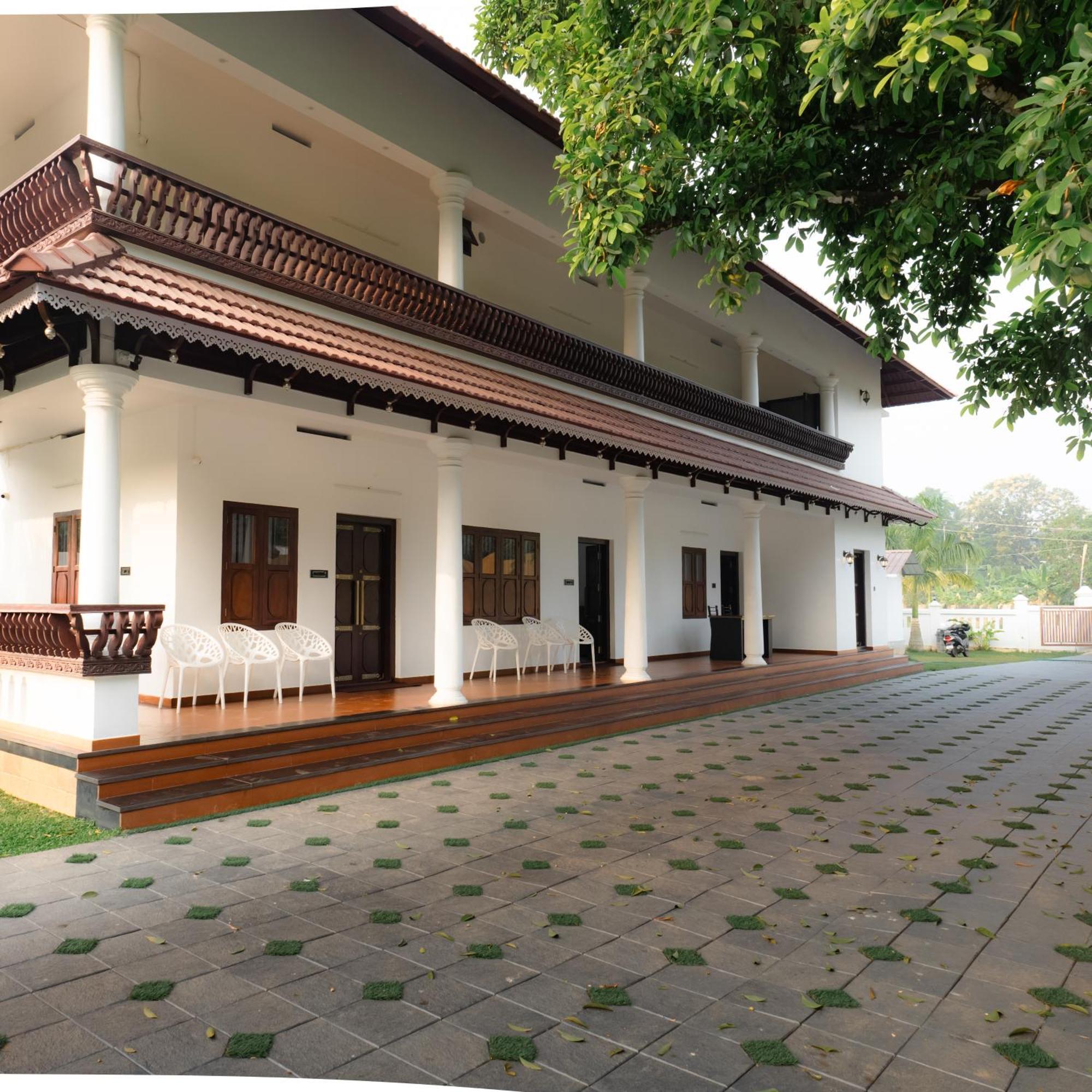 Tamarind Heritage Holiday Home Angamaly Exterior foto
